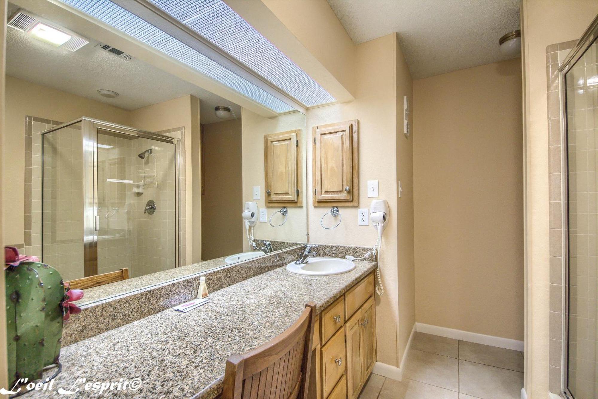 The Iron Cactus Condo On The Comal Cw C102 New Braunfels Esterno foto