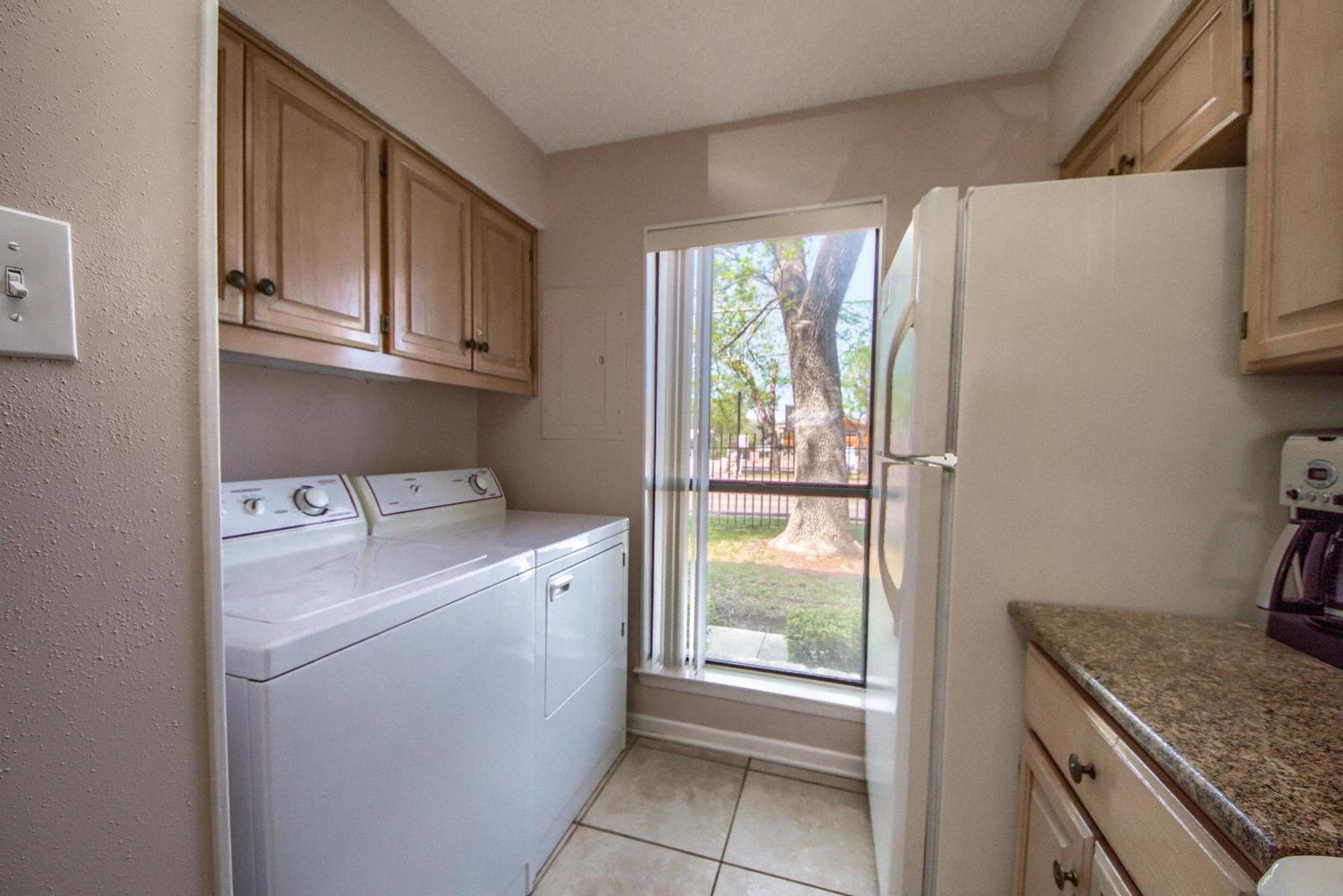 The Iron Cactus Condo On The Comal Cw C102 New Braunfels Esterno foto