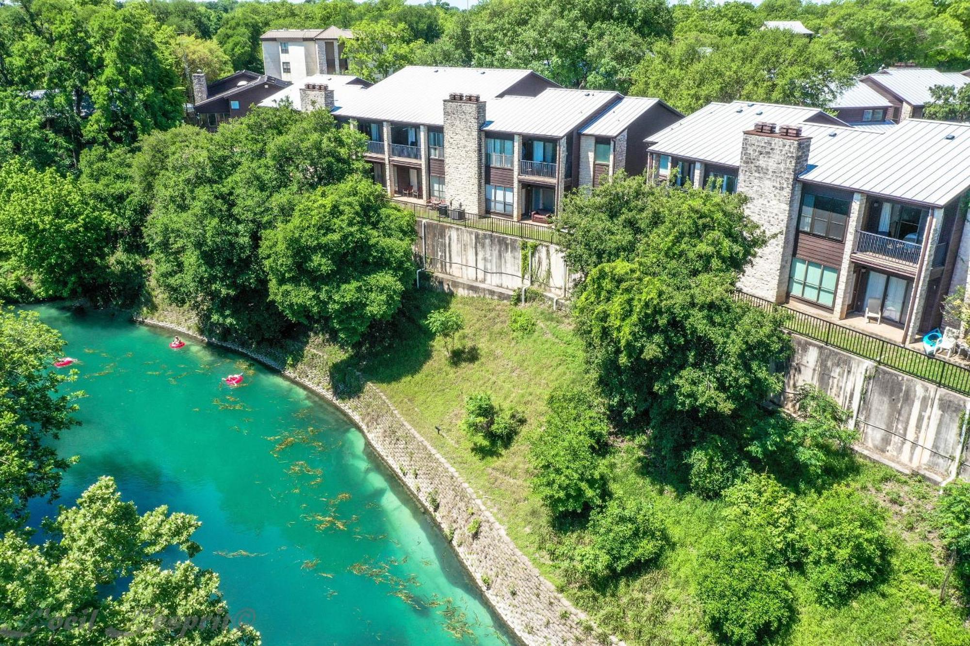 The Iron Cactus Condo On The Comal Cw C102 New Braunfels Esterno foto