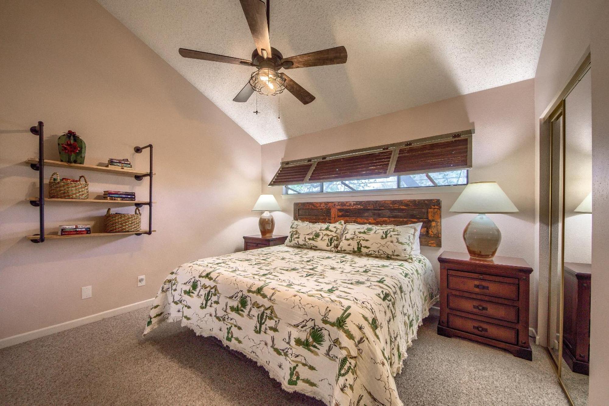 The Iron Cactus Condo On The Comal Cw C102 New Braunfels Esterno foto